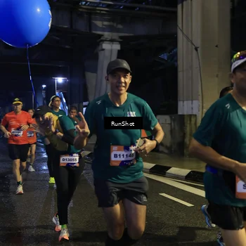 Runner Photo 7906878