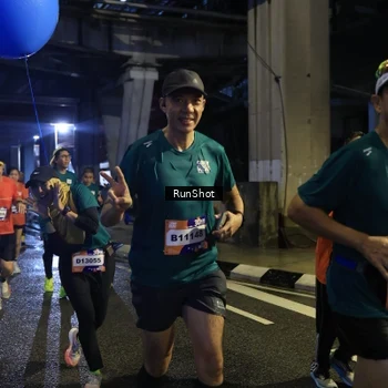 Runner Photo 7906886