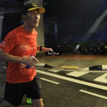 Runner Photo 7906973