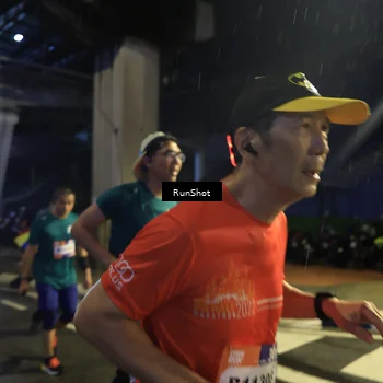 Runner Photo 7906978
