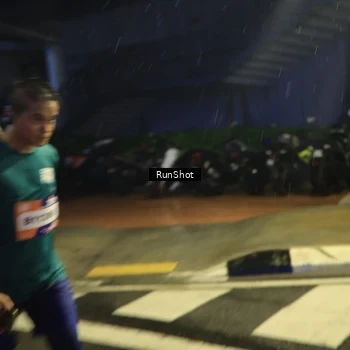 Runner Photo 7907017