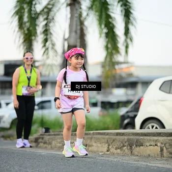 Runner Photo 7907025
