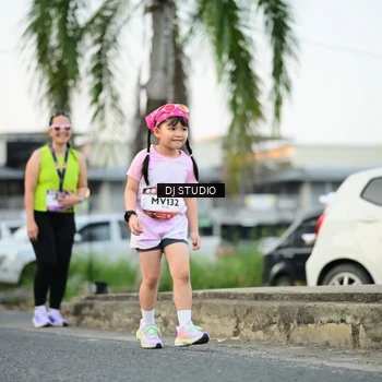 Runner Photo 7907030