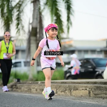 Runner Photo 7907037