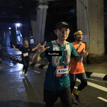 Runner Photo 7907046