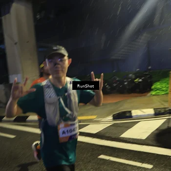 Runner Photo 7907058