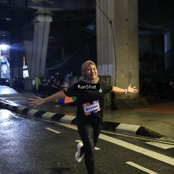 Runner Photo 7907083