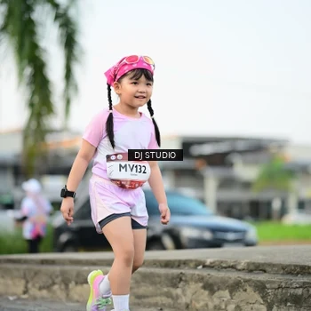 Runner Photo 7907085