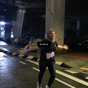 Runner Photo 7907089