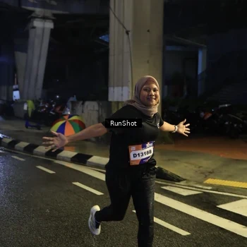 Runner Photo 7907094