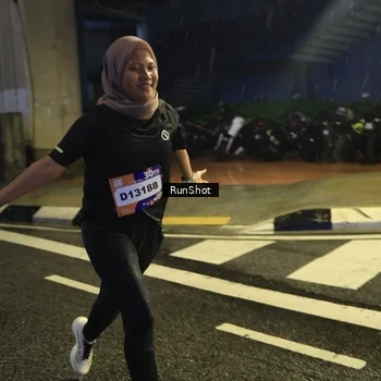 Runner Photo 7907117