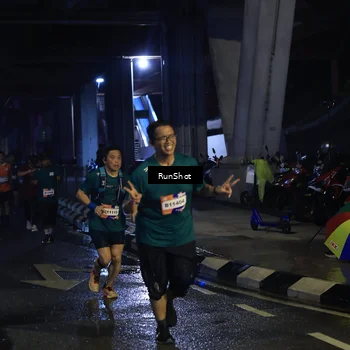 Runner Photo 7907122