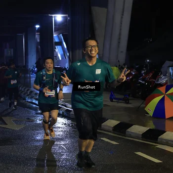 Runner Photo 7907132
