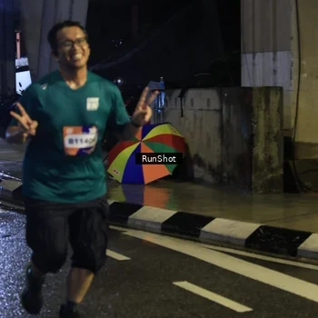 Runner Photo 7907145