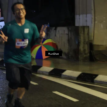 Runner Photo 7907149