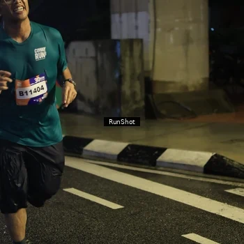 Runner Photo 7907161