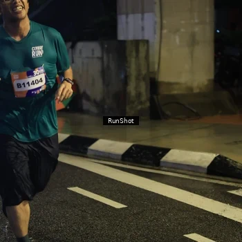 Runner Photo 7907162