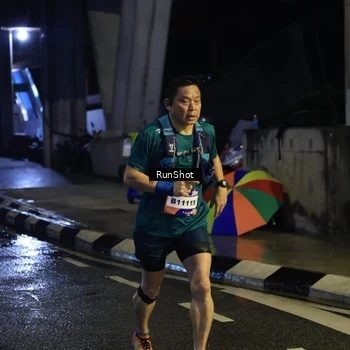 Runner Photo 7907176