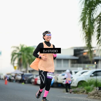 Runner Photo 7907177