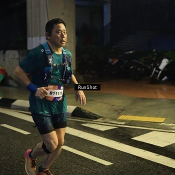 Runner Photo 7907195