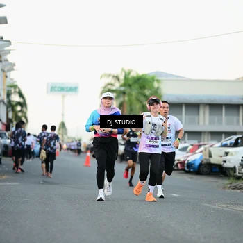 Runner Photo 7907202