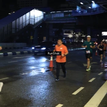 Runner Photo 7907210