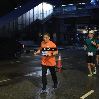 Runner Photo 7907212