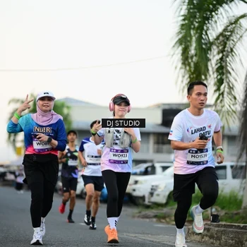 Runner Photo 7907220