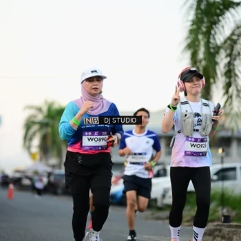 Runner Photo 7907241