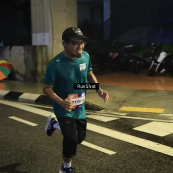 Runner Photo 7907244