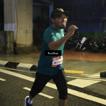 Runner Photo 7907251