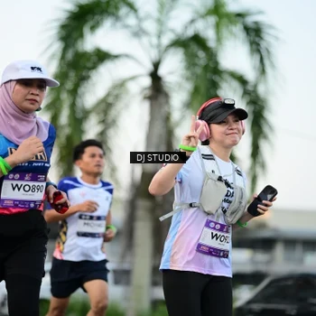 Runner Photo 7907258