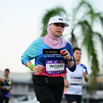 Runner Photo 7907262
