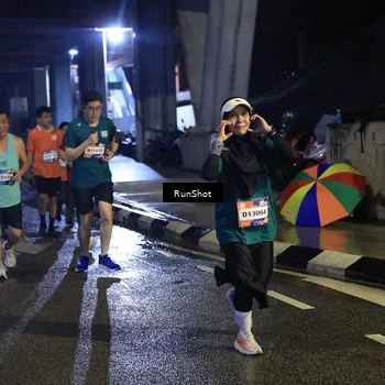 Runner Photo 7907270