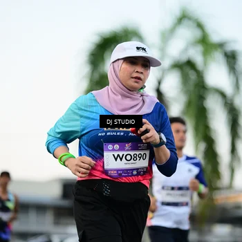 Runner Photo 7907273