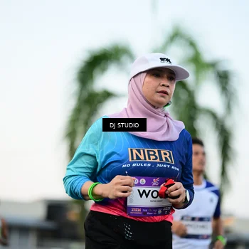 Runner Photo 7907276