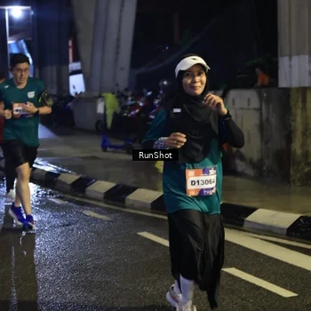 Runner Photo 7907278