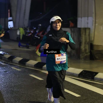 Runner Photo 7907279