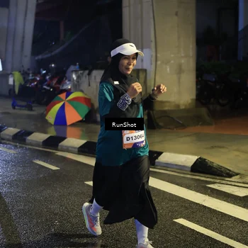 Runner Photo 7907284