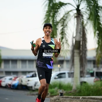 Runner Photo 7907286