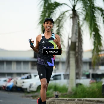 Runner Photo 7907291