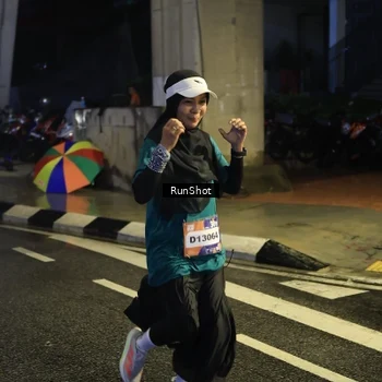 Runner Photo 7907294