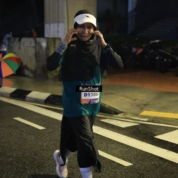 Runner Photo 7907296
