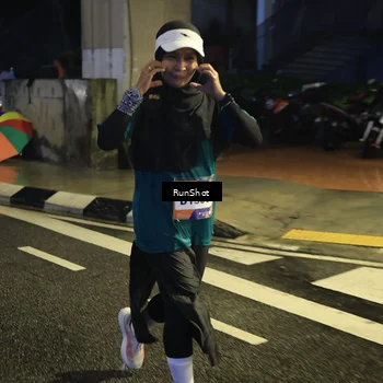 Runner Photo 7907297