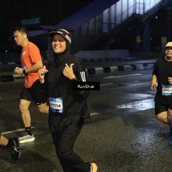 Runner Photo 7907338
