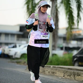 Runner Photo 7907344