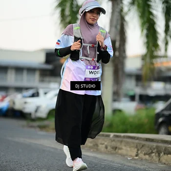 Runner Photo 7907353