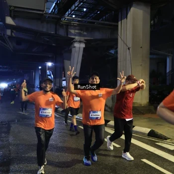 Runner Photo 7907372