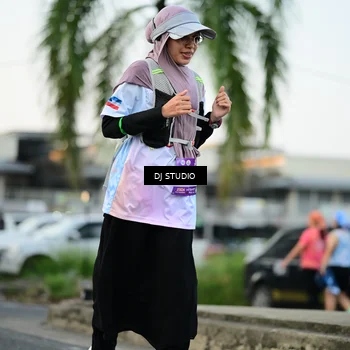 Runner Photo 7907373