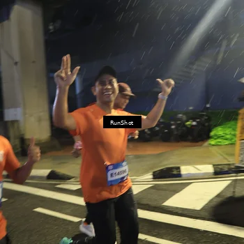 Runner Photo 7907399